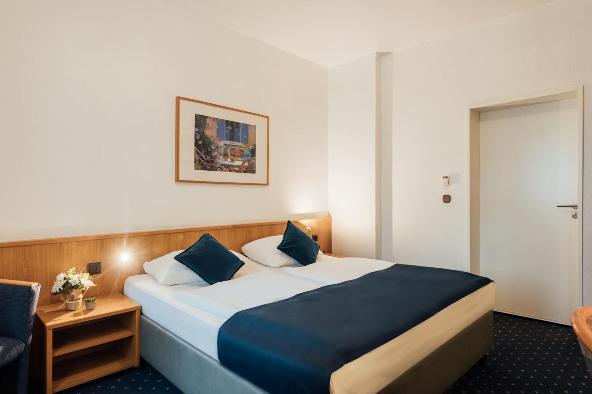 Hotel Commerz ฮัมบูร์ก ภายนอก รูปภาพ