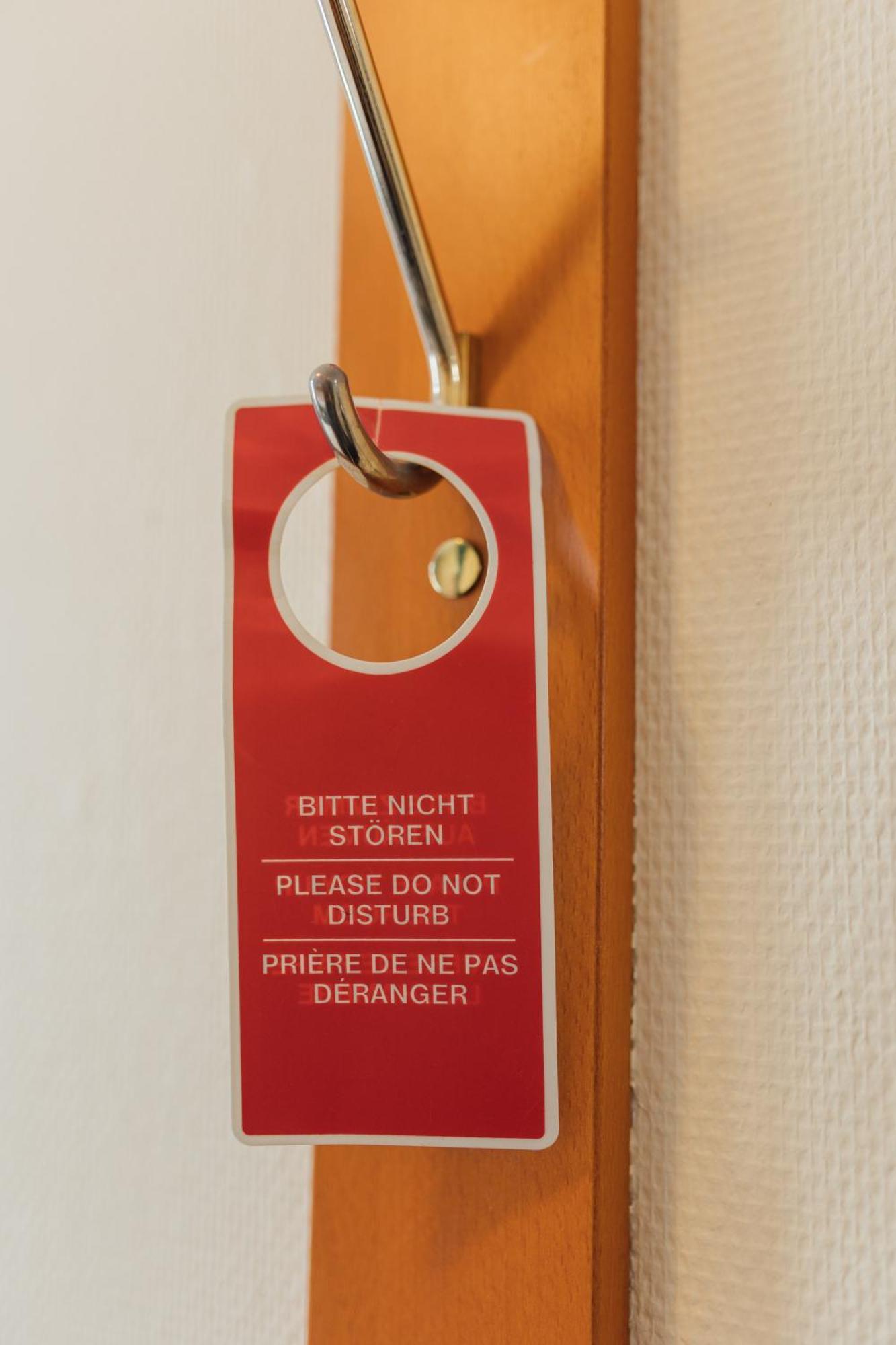 Hotel Commerz ฮัมบูร์ก ภายนอก รูปภาพ