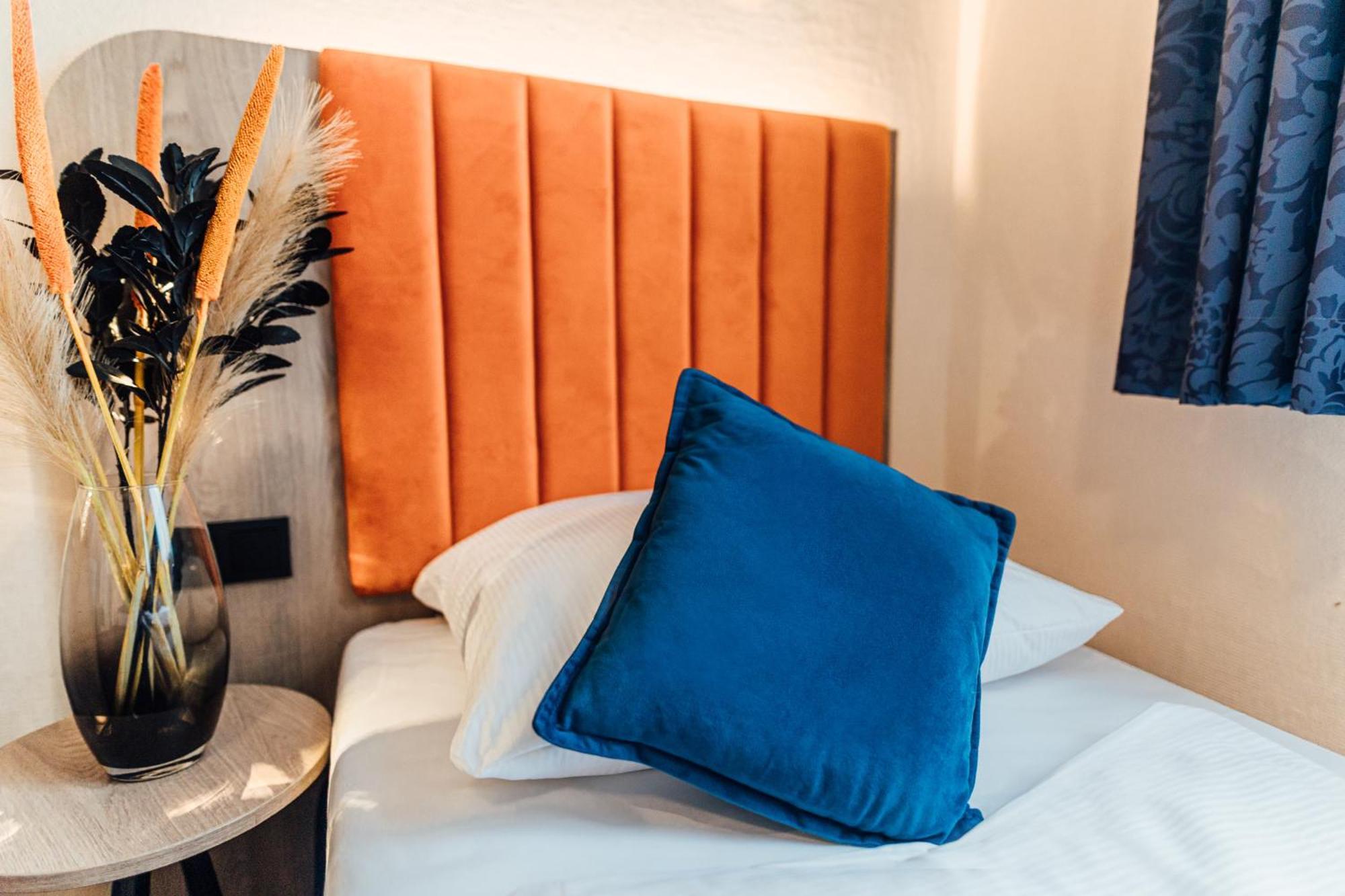 Hotel Commerz ฮัมบูร์ก ภายนอก รูปภาพ