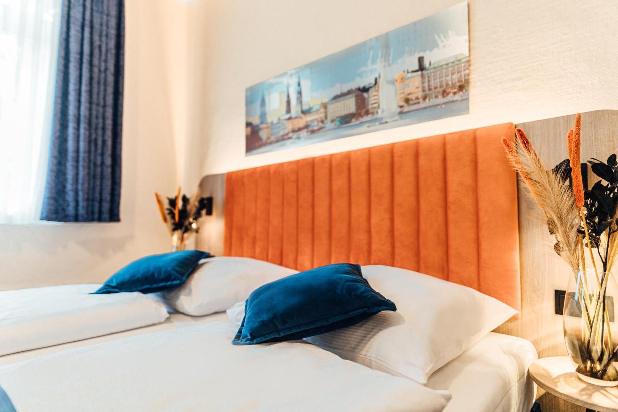 Hotel Commerz ฮัมบูร์ก ภายนอก รูปภาพ