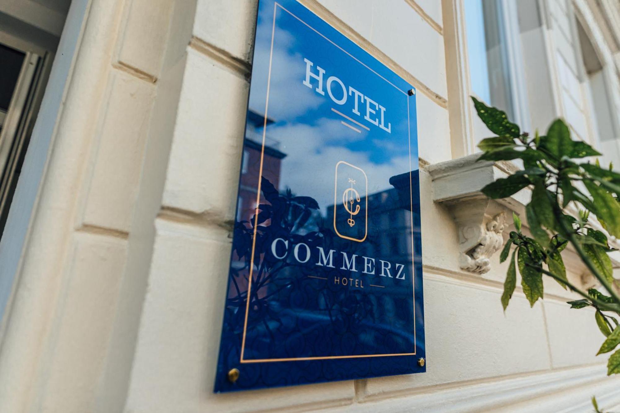 Hotel Commerz ฮัมบูร์ก ภายนอก รูปภาพ